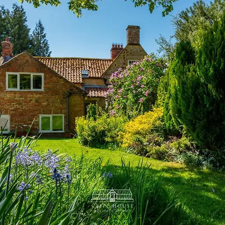 Cliff House Сasa de vacaciones *