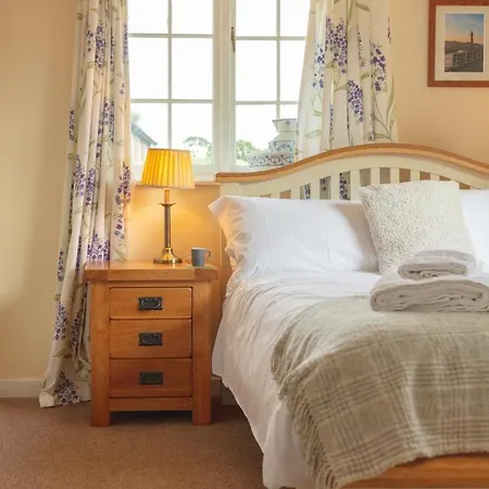 Cliff House Holiday home