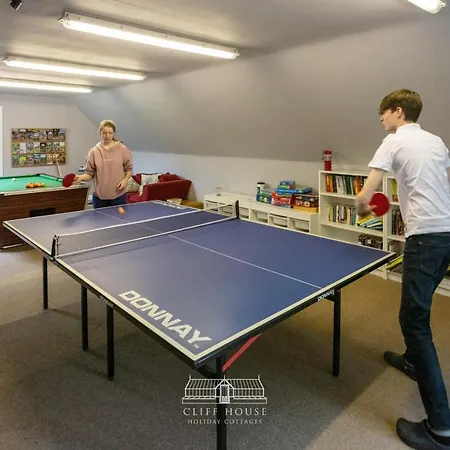 Cliff House * Ebberston