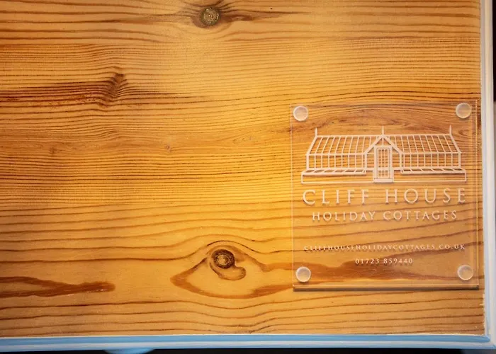 Cliff House Holiday home *