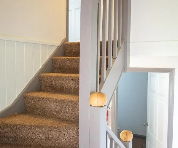 Cliff House * Ebberston