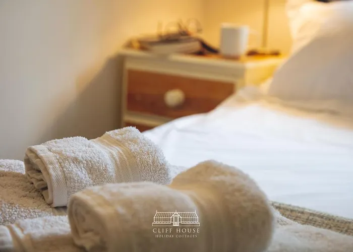 Holiday home Cliff House *